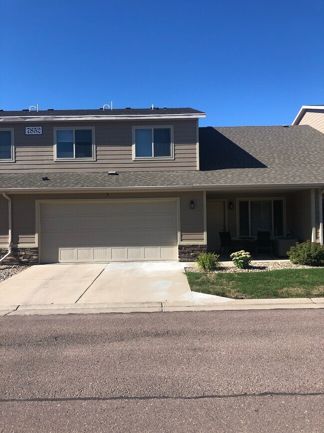 7852 S Townsley Ave Rentals in Sioux Falls, SD