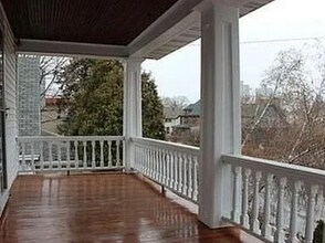 3332 Grand Ave S in Minneapolis, MN - Building Photo - Building Photo