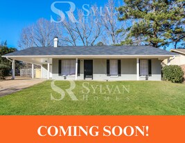 4954 Hanging Oak Dr in Jackson, MS - Building Photo