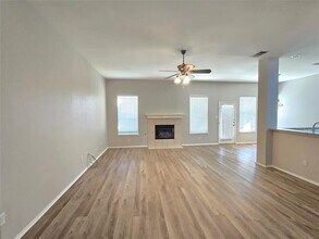 610 Manchester Dr in Mansfield, TX - Building Photo - Building Photo