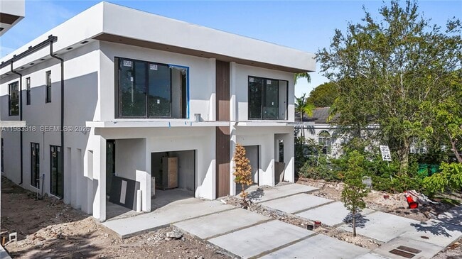 property at 11 SE 12th Ave