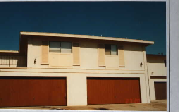 17242-17252 Ash St in Huntington Beach, CA - Building Photo - Building Photo