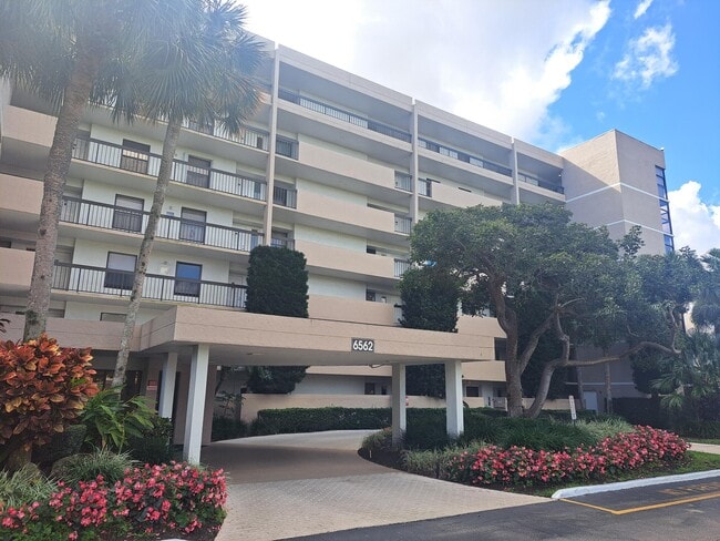 property at 6562 Boca Del Mar Dr