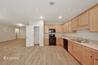 8026 Shadesbrook Dr in Tuscaloosa, AL - Building Photo - Building Photo