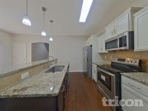 930 Corvus Ct in Charlotte, NC - Building Photo - Building Photo