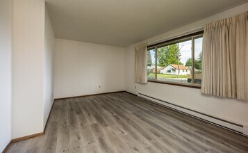 532 W Columbia Ave in Spokane, WA - Building Photo - Building Photo