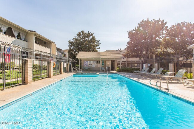 1912 Heywood St in Simi Valley, CA - Building Photo - Building Photo