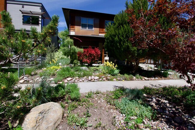 1844 S 11th St W in Missoula, MT - Building Photo - Building Photo