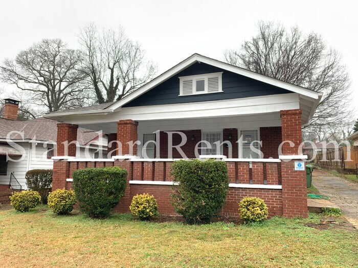1229 Oakland Terrace SW in Atlanta, GA - Building Photo
