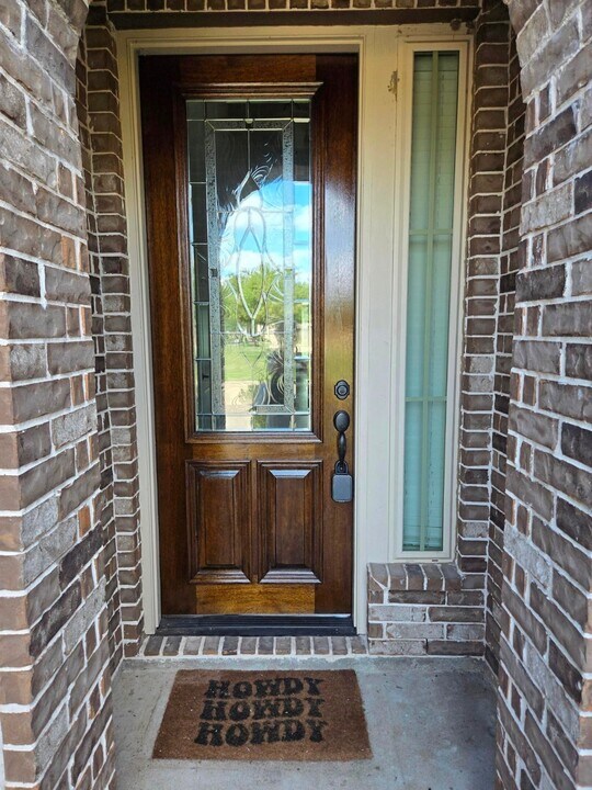 18719 Fairmont Springs Ct in Cypress, TX - Building Photo