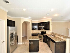 4513 Shagbark Dr in Argyle, TX - Foto de edificio - Building Photo