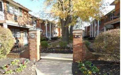 340 Woodlawn Terrace-Unit -3F in Collingswood, NJ - Building Photo