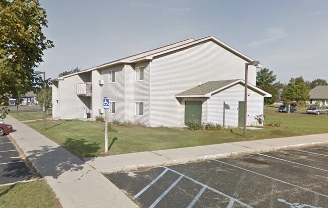 property at 595 Meadows Dr