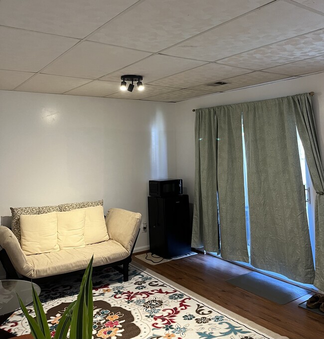 8516 General Way, Unit Studio Basement