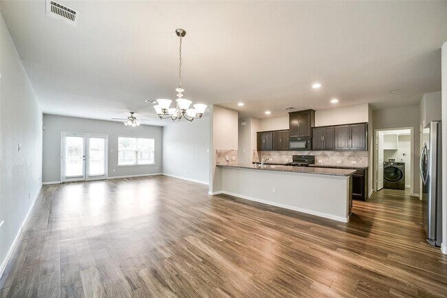 3623 Bright Moon Ct in Park Row, TX - Building Photo - Building Photo
