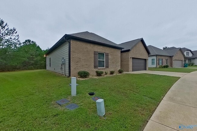 11524 Crimson Ridge Rd in Brookwood, AL - Foto de edificio - Building Photo