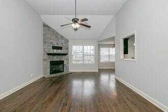 2329 Spike Ct in Clarksville, TN - Building Photo - Building Photo