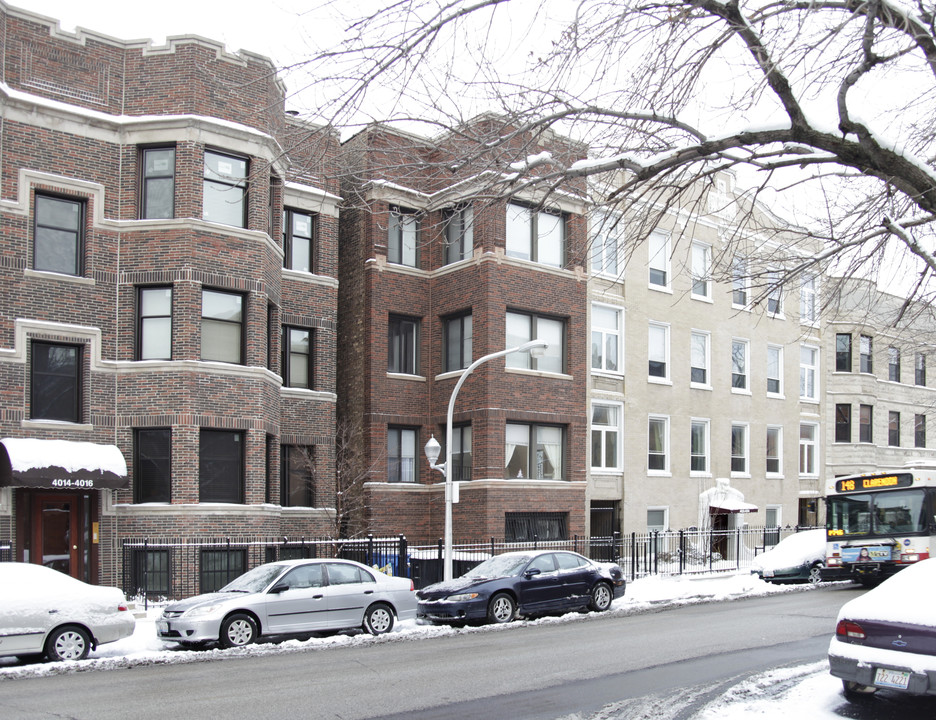 4020 N Clarendon Ave in Chicago, IL - Building Photo