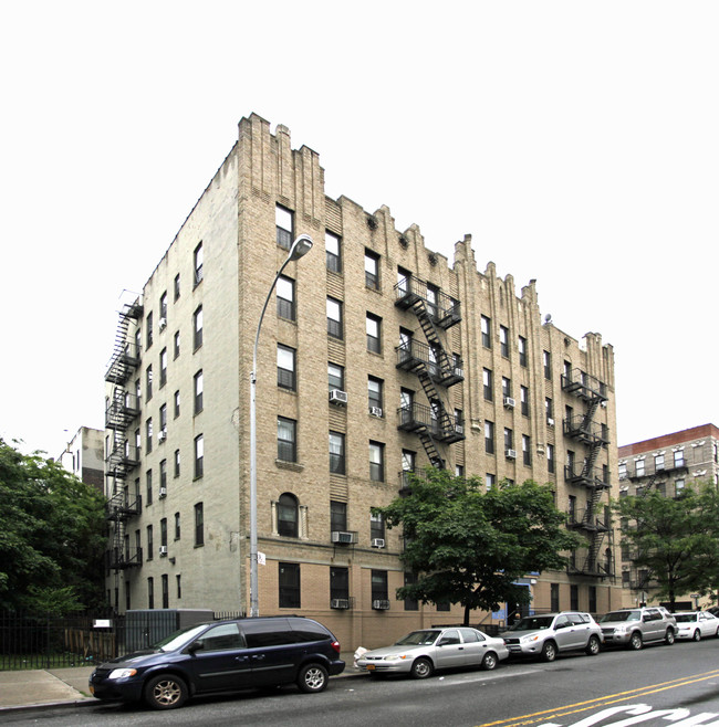 197-201 Roebling St in Brooklyn, NY - Foto de edificio - Building Photo