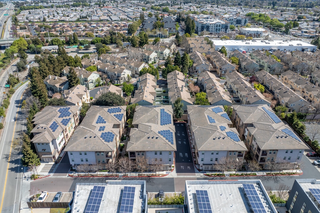 Solaire in Sunnyvale, CA - Building Photo