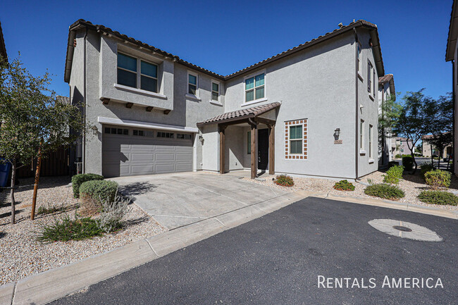 9920 E Texas Ave in Mesa, AZ - Foto de edificio - Building Photo