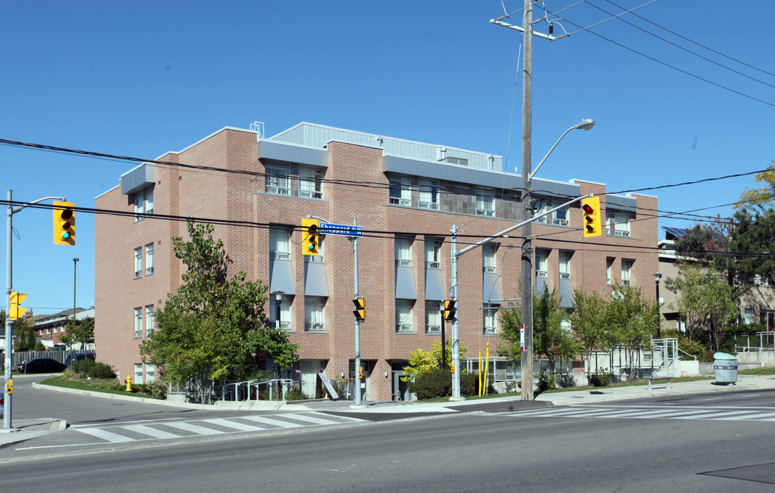 1900 Sheppard Ave W in Toronto, ON - Building Photo