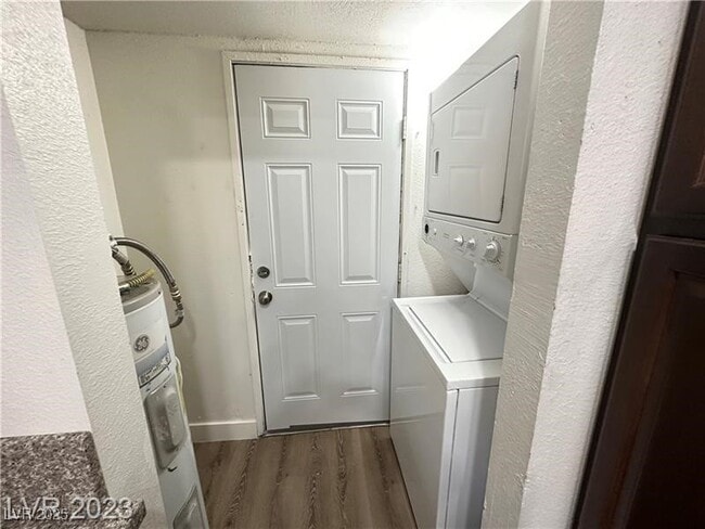 property at 5167 Greene Ln