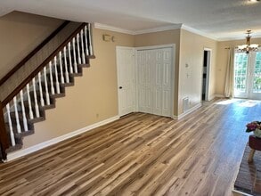 107 Arcadia Ln in Oak Ridge, TN - Building Photo - Building Photo