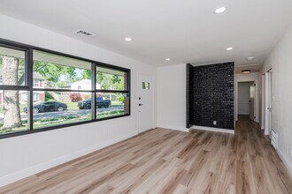 2804 Blackhawk Rd in Dayton, OH - Building Photo - Building Photo
