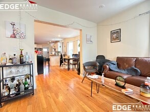 11 Curtis Ave, Unit 2 in Somerville, MA - Building Photo - Building Photo
