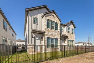 903 Beebrush Ln in New Braunfels, TX - Building Photo