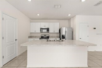 1797 Red Canyon Dr in Kissimmee, FL - Building Photo - Building Photo