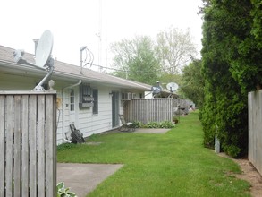 Riverbend Apartments in Middlebury, IN - Building Photo - Building Photo