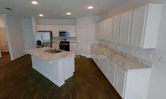 2232 Setting Sun Wy in Green Cove Springs, FL - Building Photo