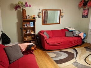 3414 Aldine St, Unit B in Philadelphia, PA - Foto de edificio - Building Photo