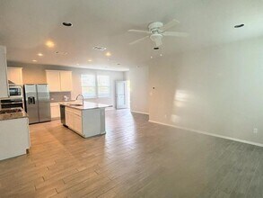 382 Delta Crst in Maxwell, TX - Building Photo - Building Photo