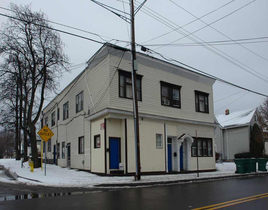 524-528 Emerson St in Rochester, NY - Building Photo