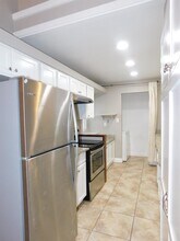 1604 Summer Creek Ct in Austin, TX - Building Photo - Building Photo