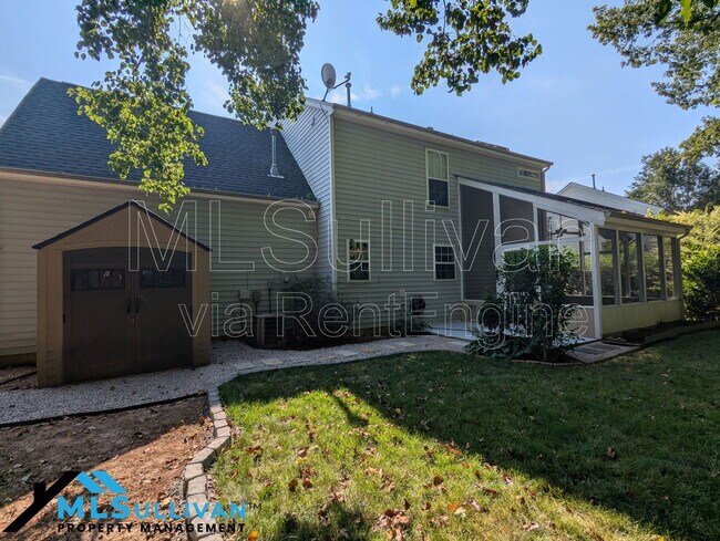 7009 Englehardt Dr in Raleigh, NC - Foto de edificio - Building Photo