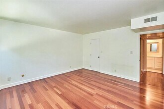 2386 E Del Mar Blvd in Pasadena, CA - Building Photo - Building Photo