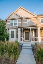440 Zeppelin Wy in Fort Collins, CO - Building Photo - Building Photo