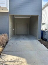 1293 Clifftop Ln in Dallas, TX - Building Photo - Building Photo