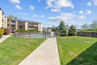 2450 Lymbery St, Unit 228 in Reno, NV - Foto de edificio - Building Photo