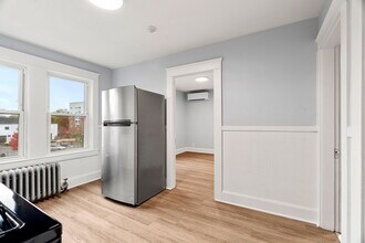 1281 Middlesex St in Lowell, MA - Building Photo - Building Photo