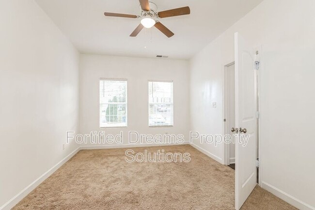 4505 Holland Rd in Greensboro, NC - Building Photo - Building Photo