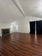 2010 Windy Meadow Dr in Sugar Land, TX - Building Photo - Building Photo