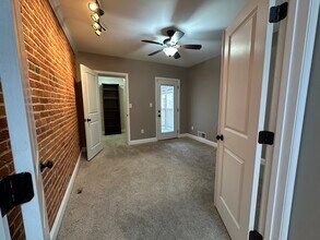 1013 Patapsco St in Baltimore, MD - Foto de edificio - Building Photo