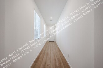 2484 W Rowel Rd in Phoenix, AZ - Building Photo - Building Photo