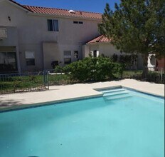 8808 Vallejo Pl NE in Albuquerque, NM - Building Photo - Building Photo