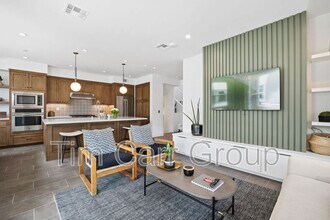 1193 Winslow Ln in Newport Beach, CA - Building Photo - Building Photo